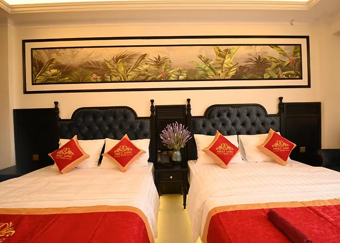 Nhat Long Hotel
